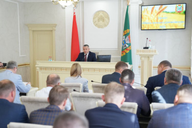 Встреча председателя Гомельского облисполкома Ивана Крупко с участниками проекта "Школа молодого руководителя"