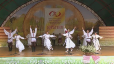 Республиканский фестиваль фольклорного искусства "Берагіня" проходит в Октябрьском районе